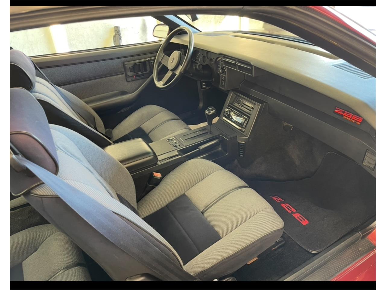 Chevrolet-Camaro-iroc-z28-1989-Copper-Grey-5