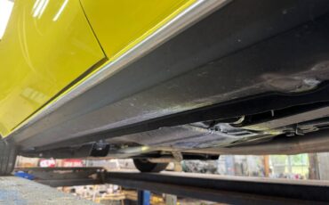 Chevrolet-Camaro-on-1969-yellow-11