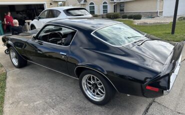 Chevrolet-Camaro-rs-1971-Black-Black-12