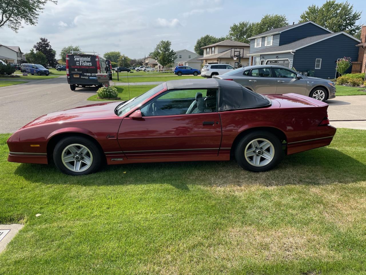 Chevrolet-Camaro-rs-1989-Dark-Red-Gray-6