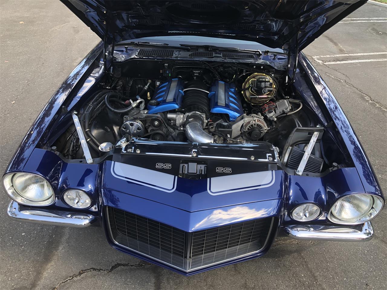 Chevrolet-Camaro-rsss-1970-Cobalt-Bluesilver-Black-14