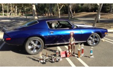 Chevrolet-Camaro-rsss-1970-Cobalt-Bluesilver-Black-17