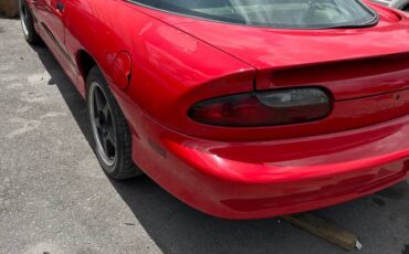 Chevrolet-Camaro-sport-coupe-amp-convertible-1995-red-7