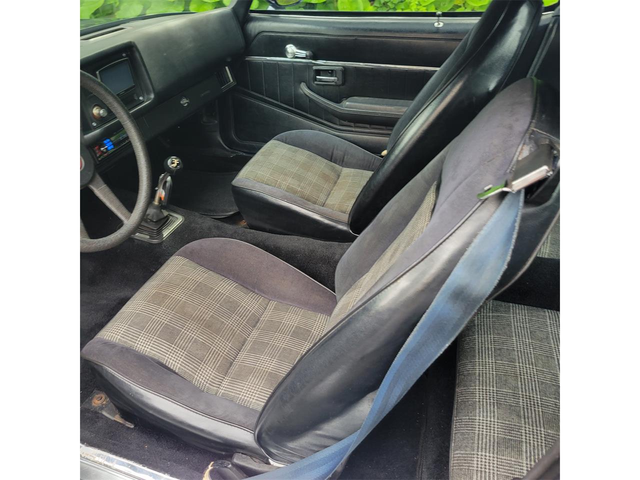 Chevrolet-Camaro-z28-1979-Dark-Blue-Metallic-Black-12