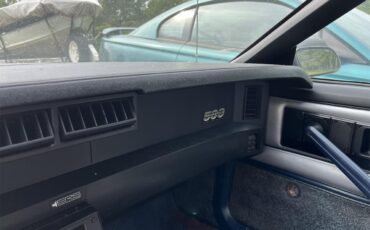 Chevrolet-Camaro-z28-1982-Silver-Bluegray-26