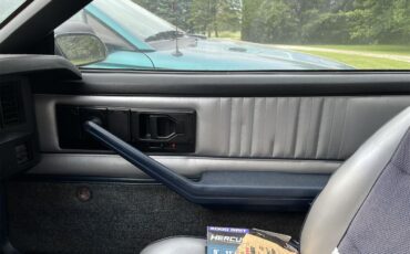 Chevrolet-Camaro-z28-1982-Silver-Bluegray-28