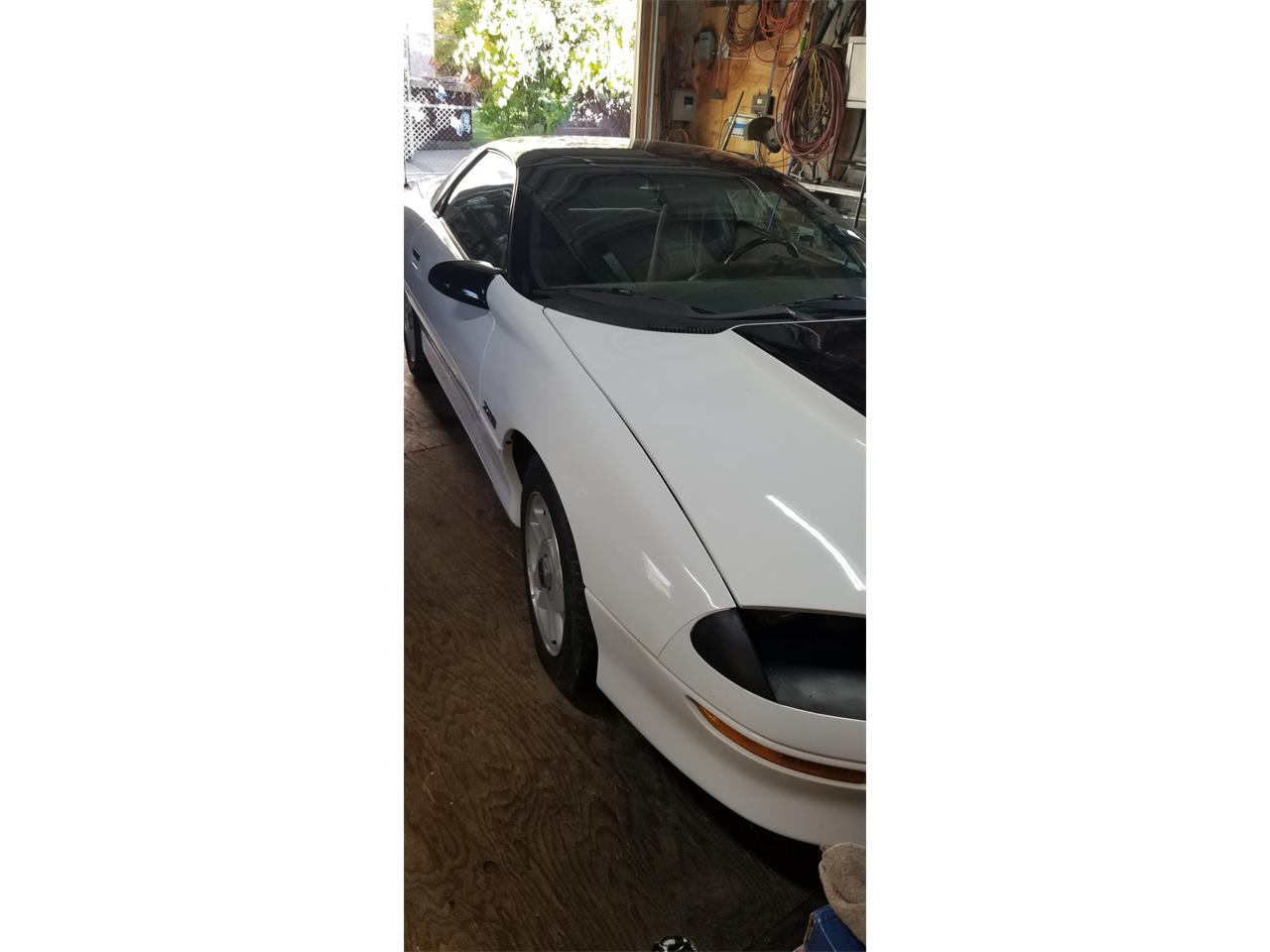 Chevrolet-Camaro-z28-1994-White-amp-black-Light-and-dark-gray-6