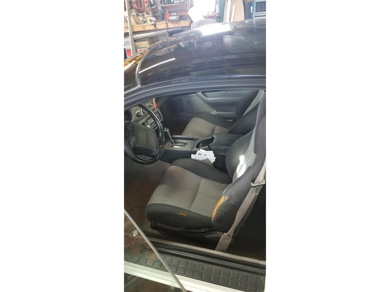Chevrolet-Camaro-z28-1994-White-amp-black-Light-and-dark-gray-7
