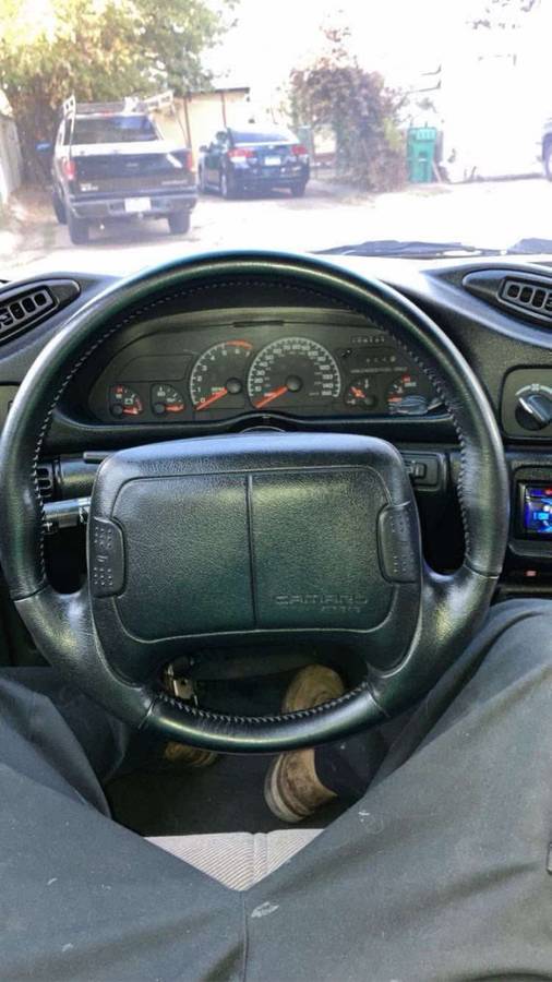 Chevrolet-Camaro-z28-1995-red-3