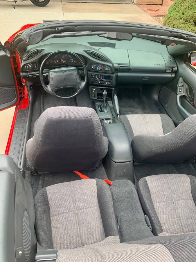 Chevrolet-Camero-1994-10