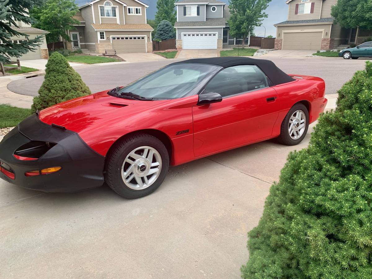Chevrolet-Camero-1994-23