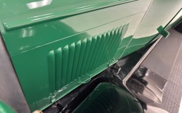 Chevrolet-Capitol-1927-Alpine-Green-Dark-Green-13