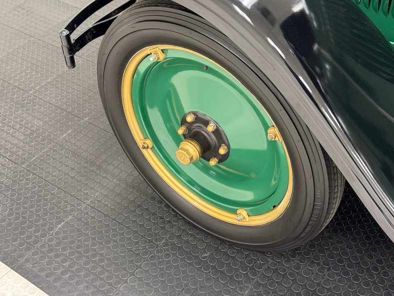 Chevrolet-Capitol-1927-Alpine-Green-Dark-Green-14