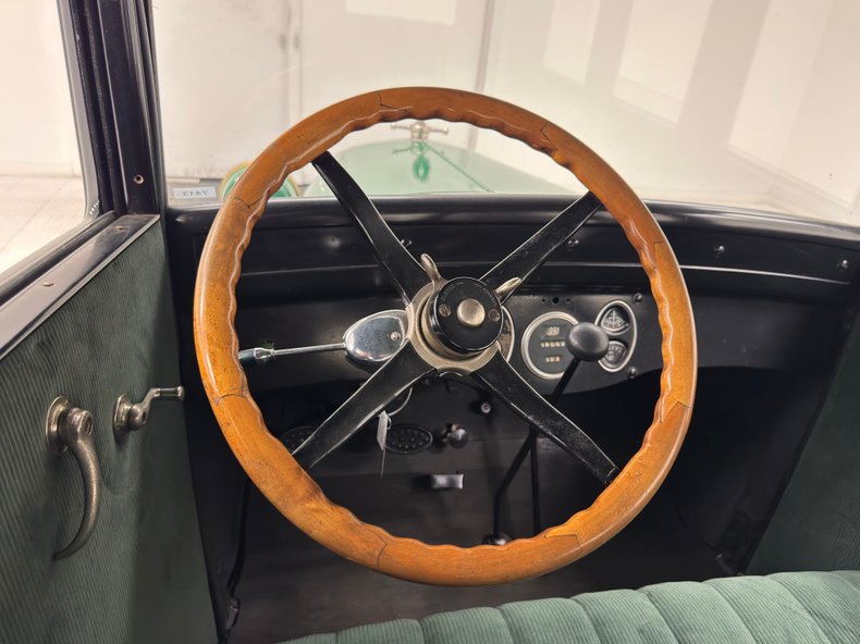 Chevrolet-Capitol-1927-Alpine-Green-Dark-Green-19