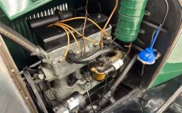 Chevrolet-Capitol-1927-Alpine-Green-Dark-Green-36