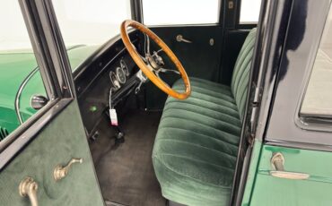 Chevrolet-Capitol-1927-Alpine-Green-Dark-Green-43