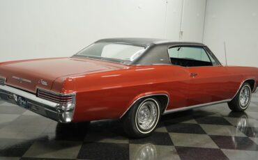 Chevrolet-Caprice-1966-Aztec-Bronze-Black-29