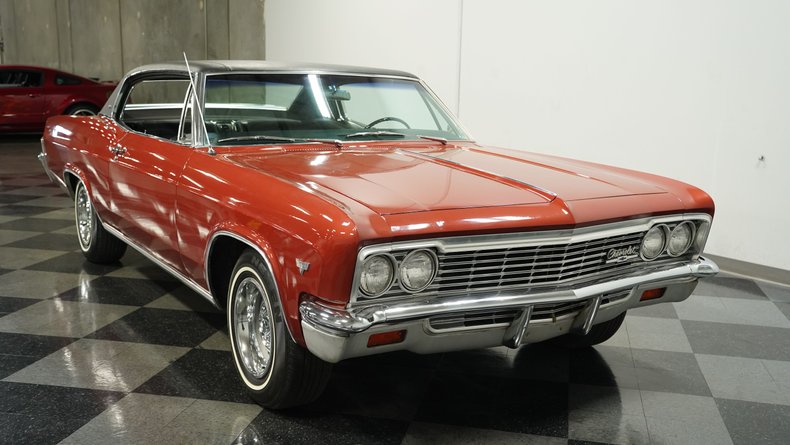 Chevrolet-Caprice-1966-Aztec-Bronze-Black-32