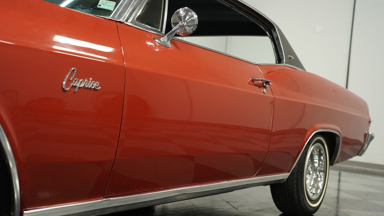 Chevrolet-Caprice-1966-Aztec-Bronze-Black-37