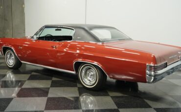 Chevrolet-Caprice-1966-Aztec-Bronze-Black-5