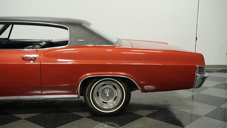 Chevrolet-Caprice-1966-Aztec-Bronze-Black-6