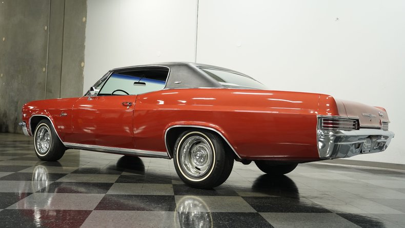 Chevrolet-Caprice-1966-Aztec-Bronze-Black-7