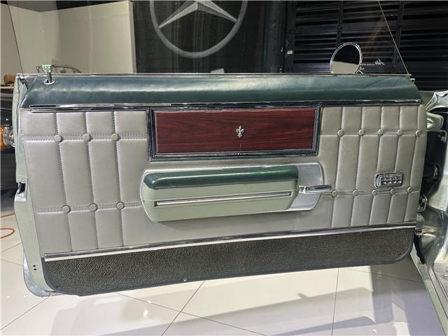 Chevrolet-Caprice-1968-15
