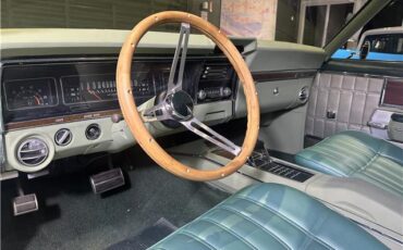 Chevrolet-Caprice-1968-17