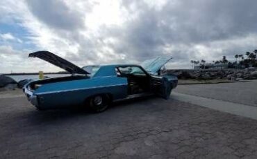 Chevrolet-Caprice-1969-Blue-Teal-Black-Cloth-14