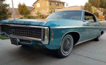 Chevrolet-Caprice-1969-Blue-Teal-Black-Cloth-16