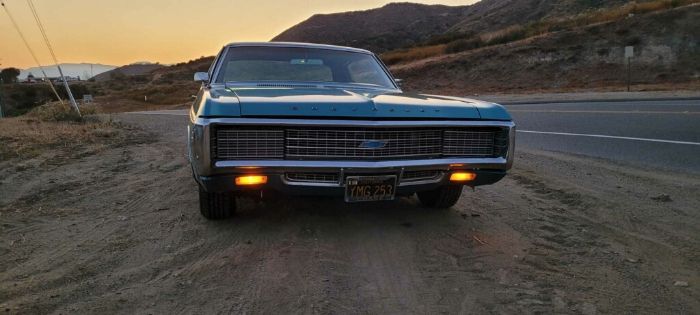 Chevrolet-Caprice-1969-Blue-Teal-Black-Cloth-18