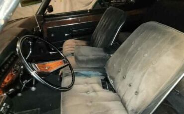 Chevrolet-Caprice-1969-Blue-Teal-Black-Cloth-33