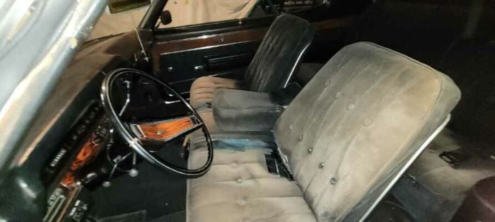 Chevrolet-Caprice-1969-Blue-Teal-Black-Cloth-33
