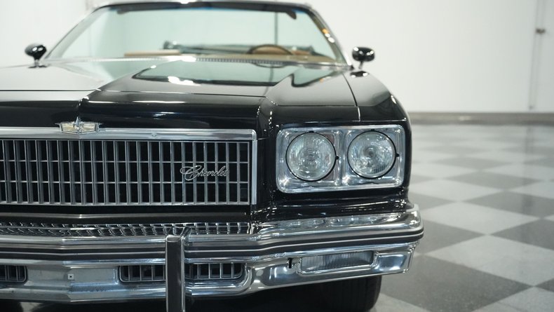 Chevrolet-Caprice-1975-Black-Dark-Saddle-21