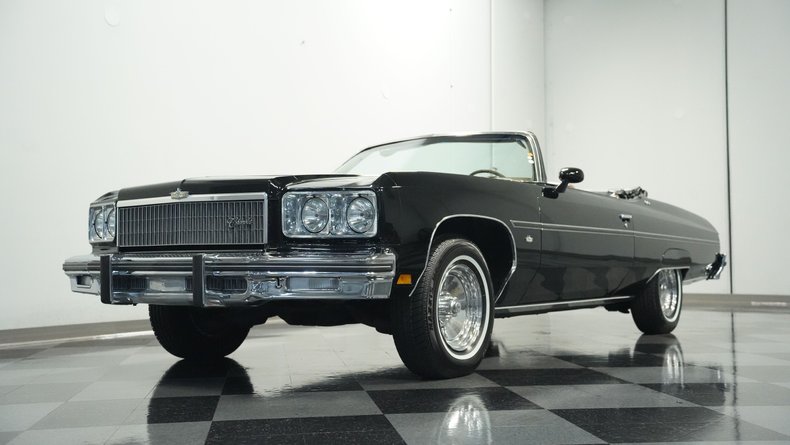 Chevrolet-Caprice-1975-Black-Dark-Saddle-22