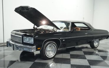 Chevrolet-Caprice-1975-Black-Dark-Saddle-31