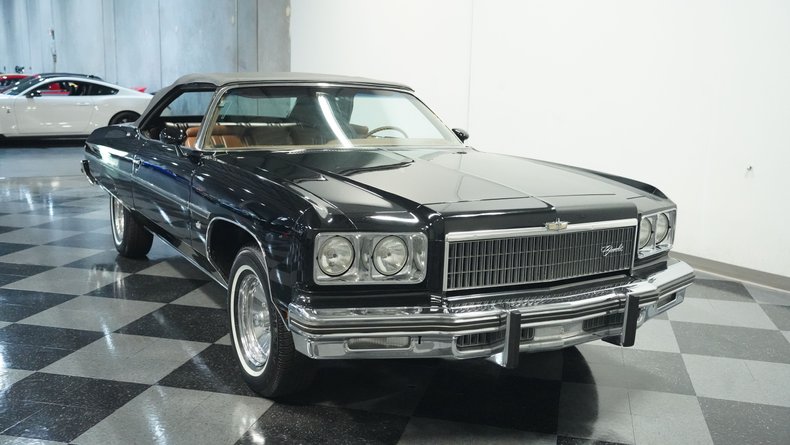 Chevrolet-Caprice-1975-Black-Dark-Saddle-8