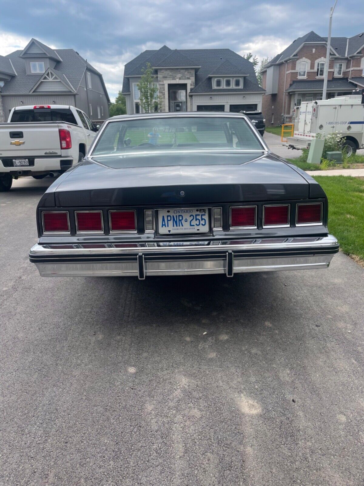 Chevrolet-Caprice-1982-Coupe-2