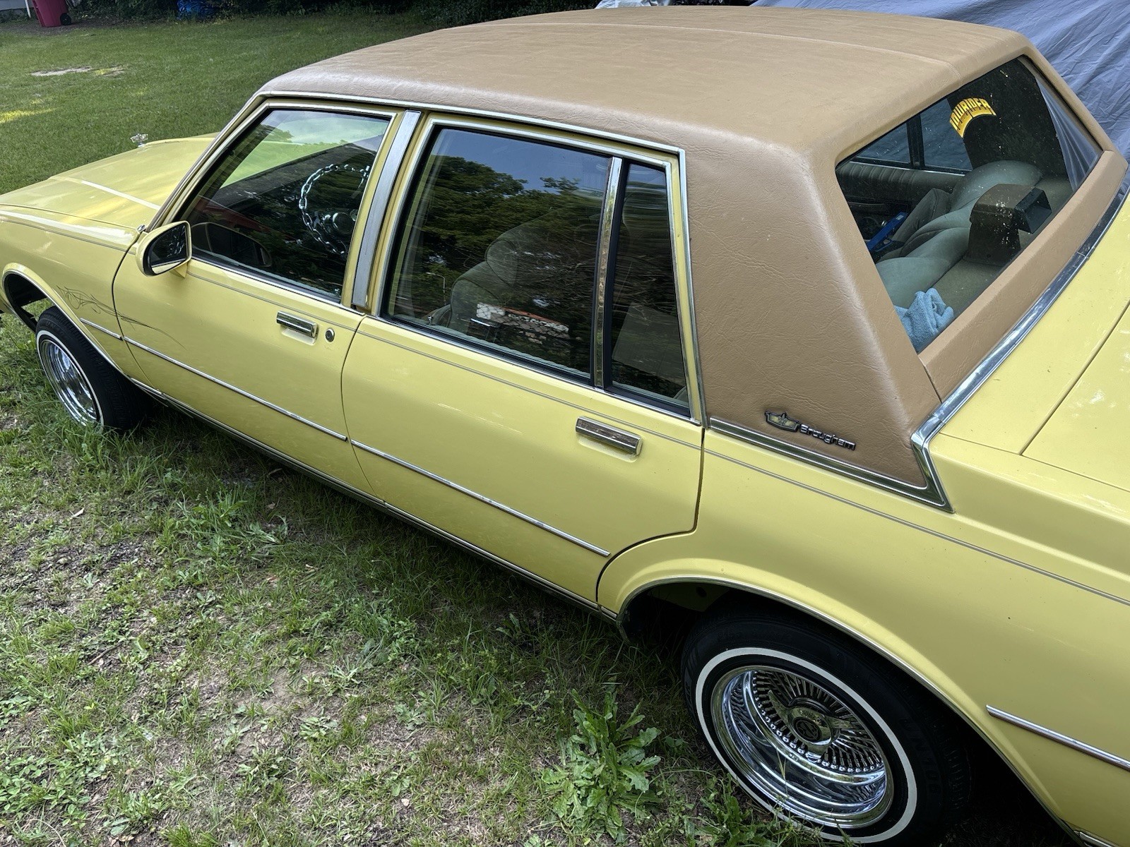 Chevrolet-Caprice-1987-Sedan-7