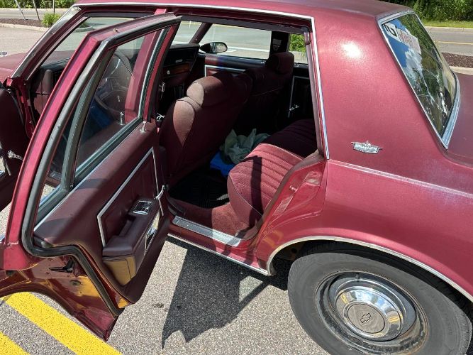 Chevrolet-Caprice-1989-8