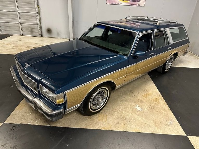 Chevrolet-Caprice-1989-Blue-Woodgrain-Blue-14