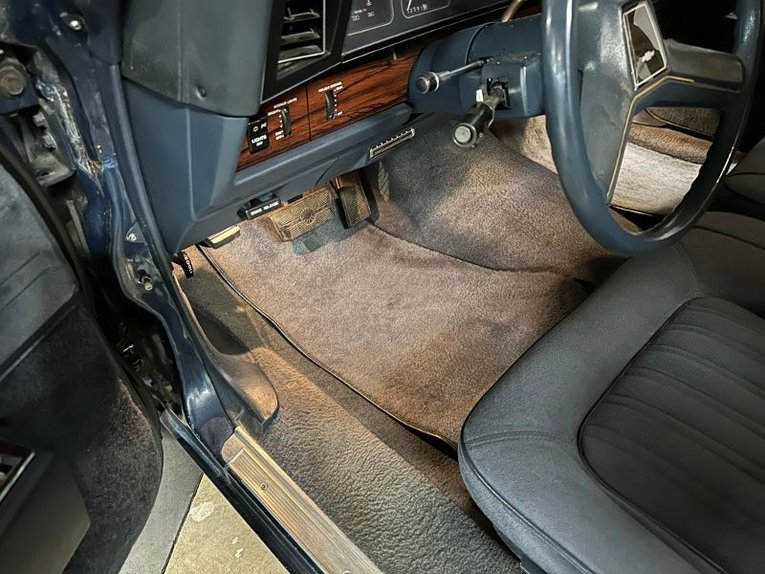 Chevrolet-Caprice-1989-Blue-Woodgrain-Blue-22