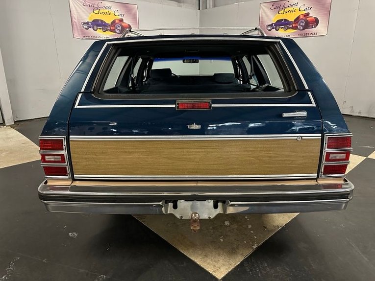 Chevrolet-Caprice-1989-Blue-Woodgrain-Blue-24