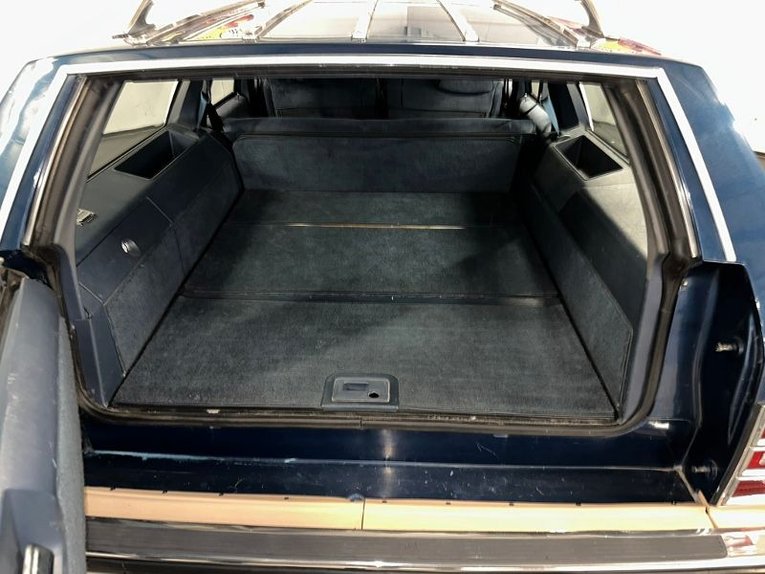 Chevrolet-Caprice-1989-Blue-Woodgrain-Blue-25
