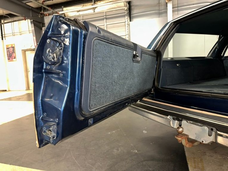 Chevrolet-Caprice-1989-Blue-Woodgrain-Blue-26