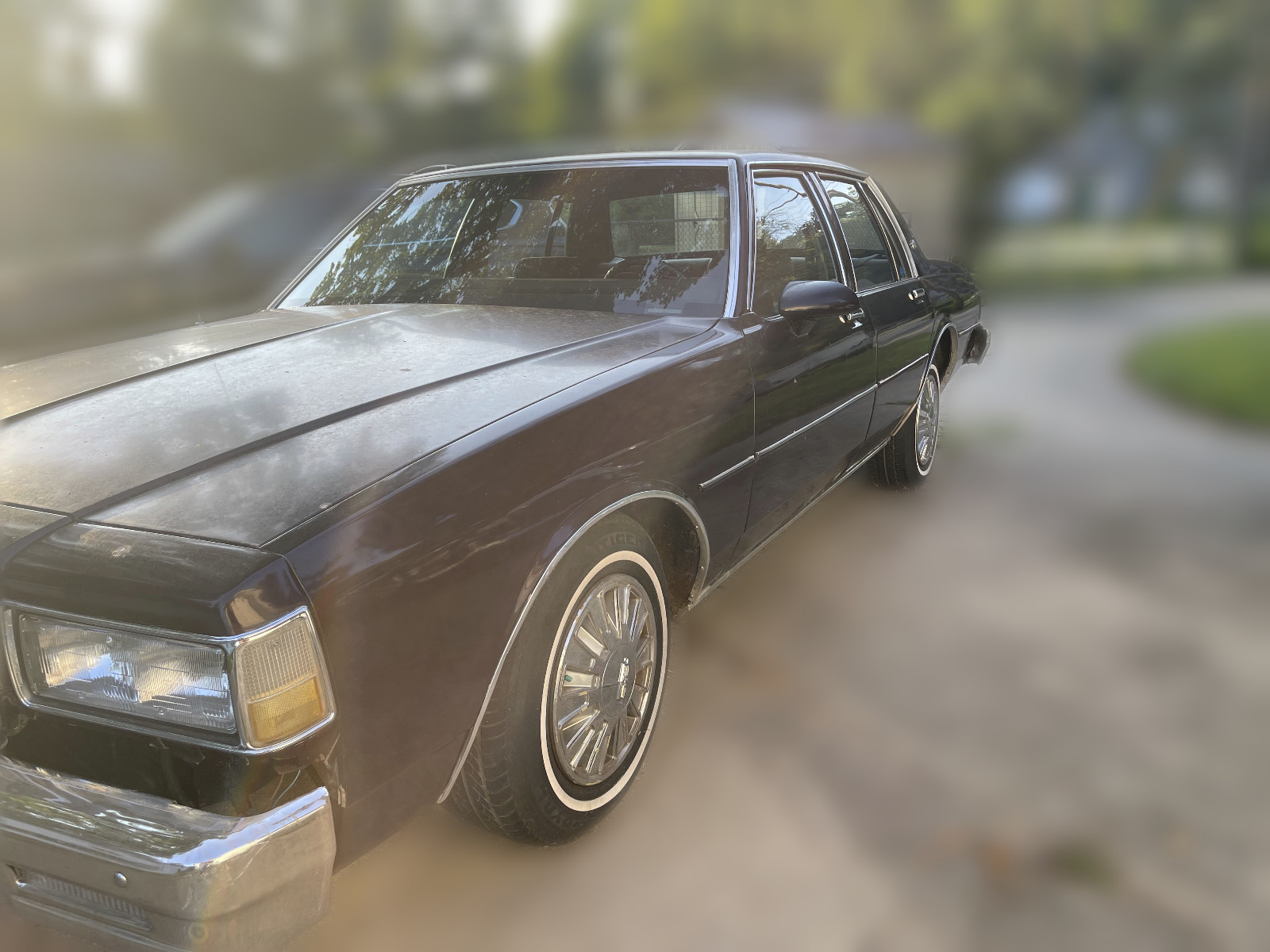 Chevrolet-Caprice-1989-Sedan-2