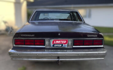 Chevrolet-Caprice-1989-Sedan-3