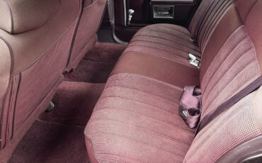 Chevrolet-Caprice-1989-Sedan-5