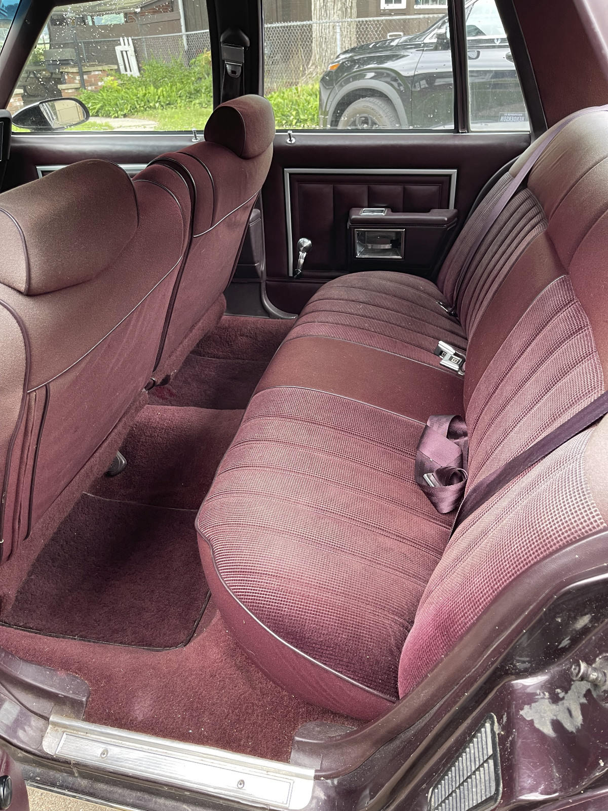 Chevrolet-Caprice-1989-Sedan-5