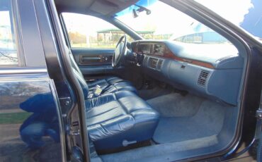 Chevrolet-Caprice-1991-Dark-Sapphire-Federal-Blue-10